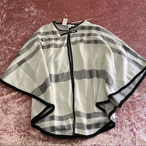 (Sold)White House Black Market Shaw